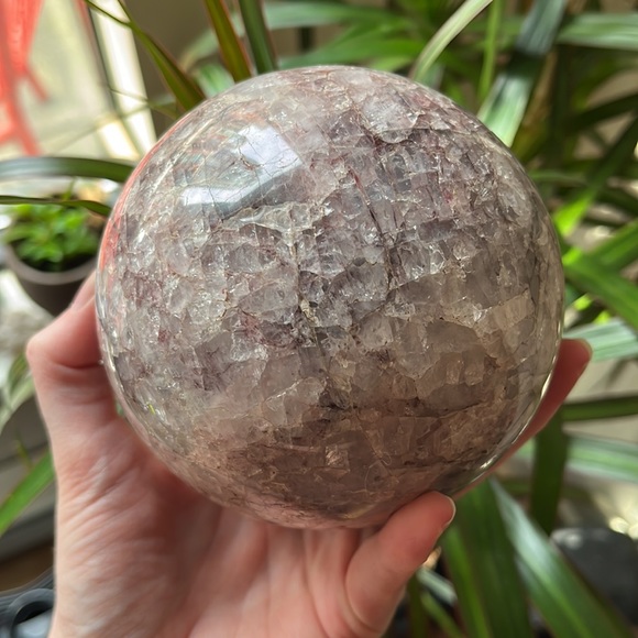 Fire Quartz Sphere ✨ - Picture 5 of 5